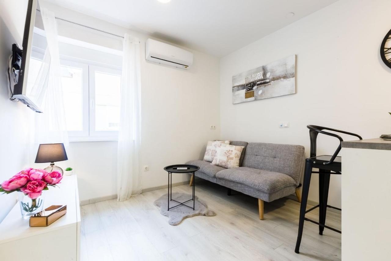 2Sis 2 Apartments Zadar Exterior foto